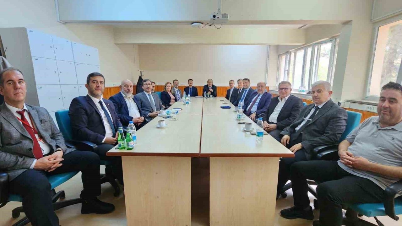 Kütahya’da merkez meslek lisesi müdürleriyle istişare toplantısı