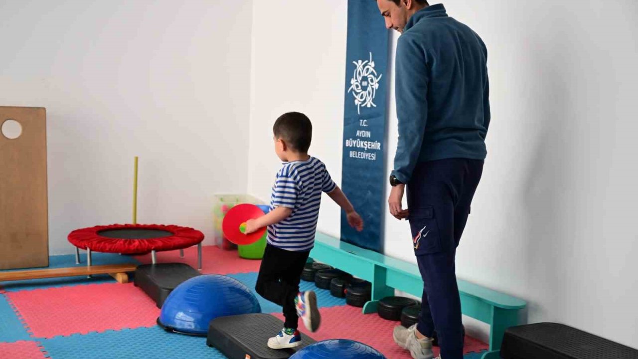 Aydın’da otizmli çocuklar için eşit ve ücretsiz eğitim fırsatı