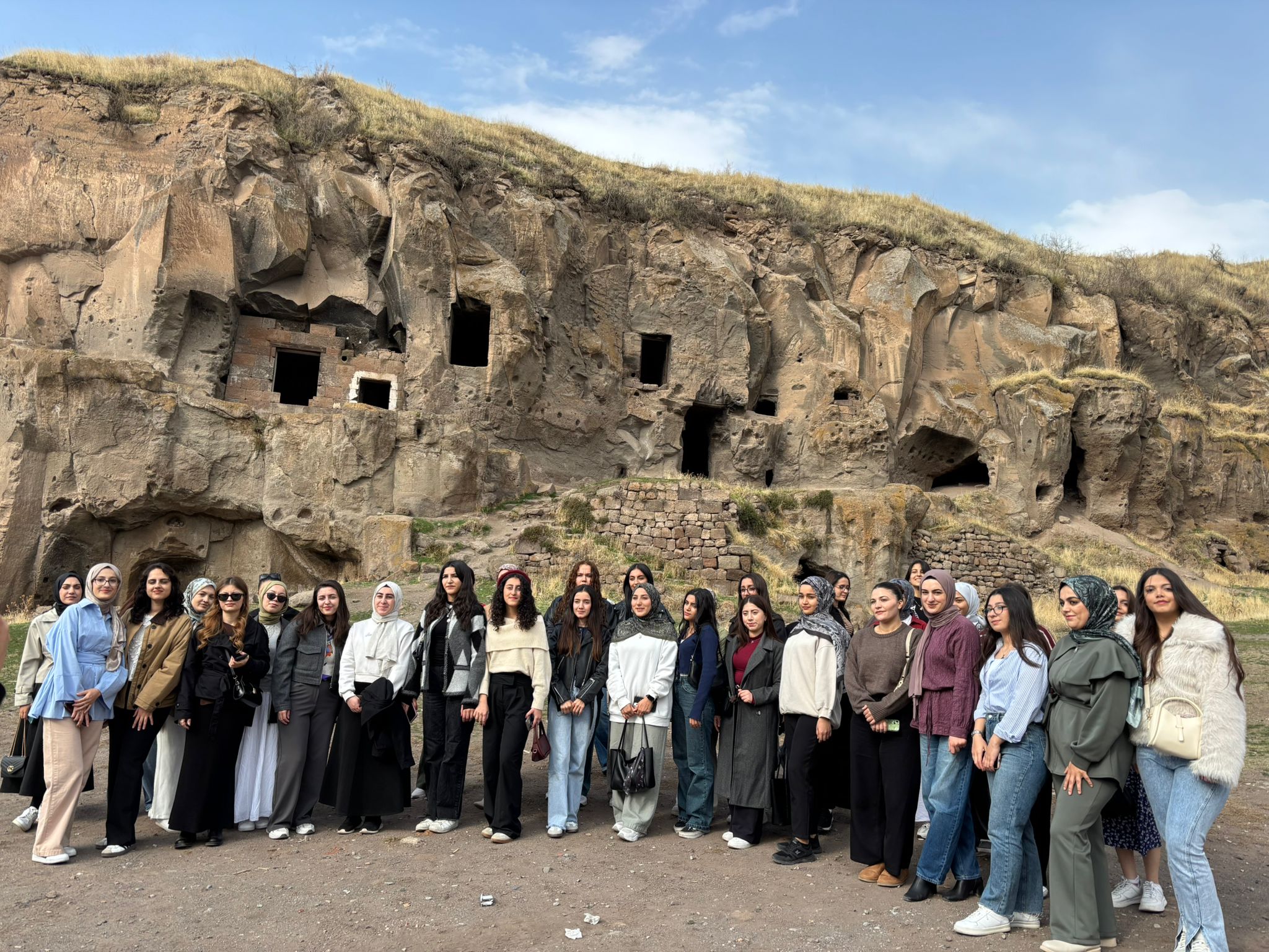 KAÜ öğrencileri, Ahlat’ta Tarih, Kültür ve Medeniyetle Buluştu