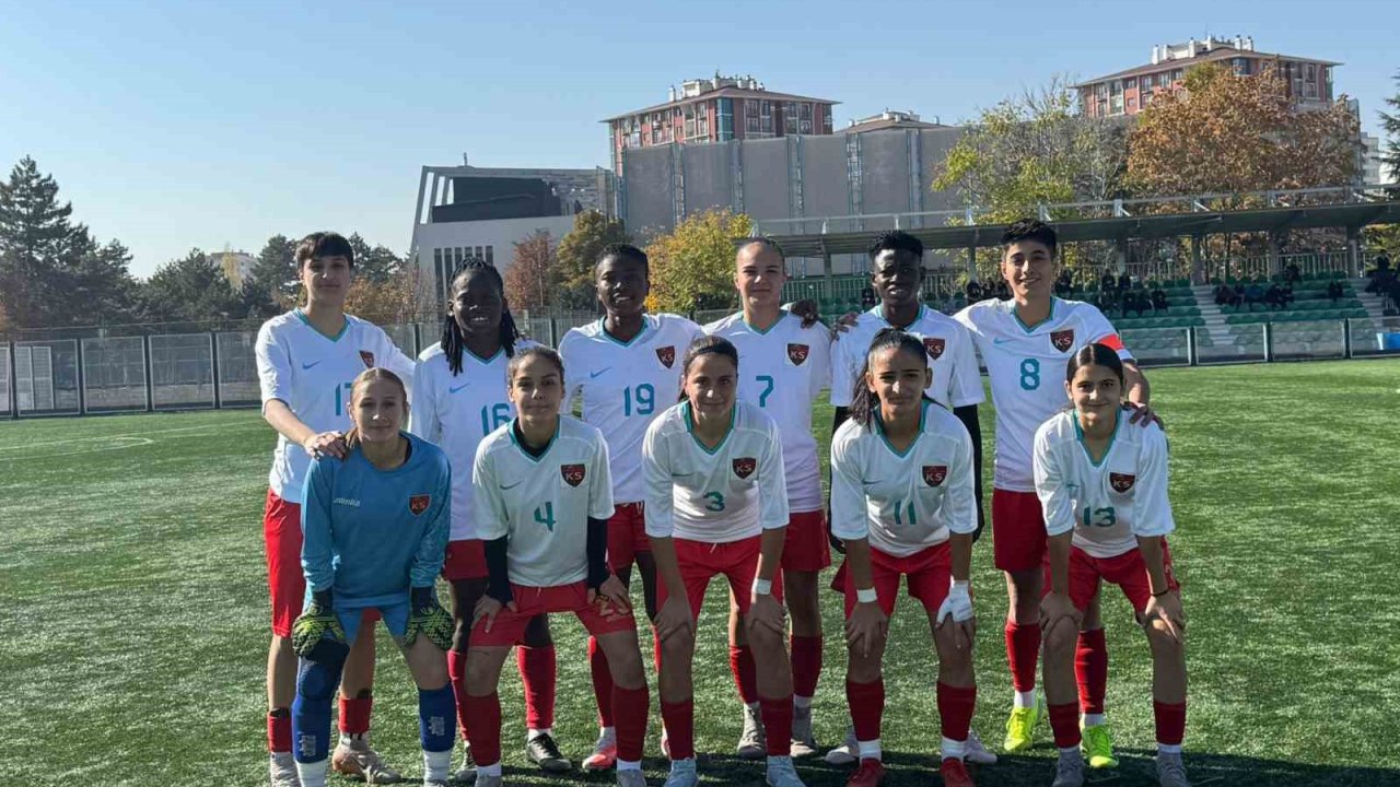 Kayseri Kadın FK 3’de 3 yaptı