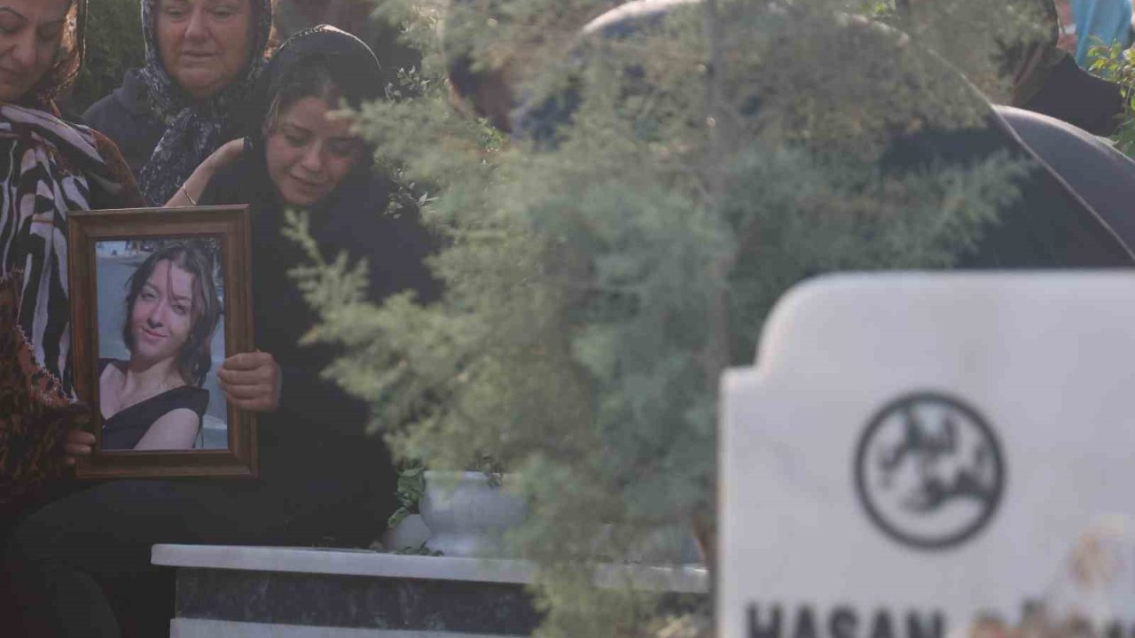 Kazada ölen yeğenini elleriyle toprağa veren amca, kazaya neden olan alkollü sürücünün cezalandırılmasını istiyor