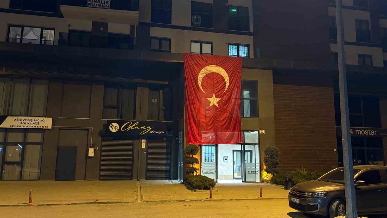 Düşen uçaktaki şehitlerin şehadet haberi Kayseri’deki ailelerine verildi