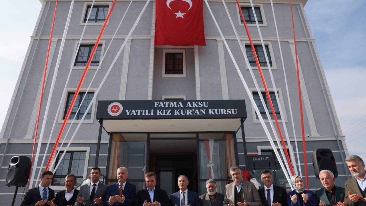 Fatma Aksu Yatılı Kız Kur’an Kursu açıldı