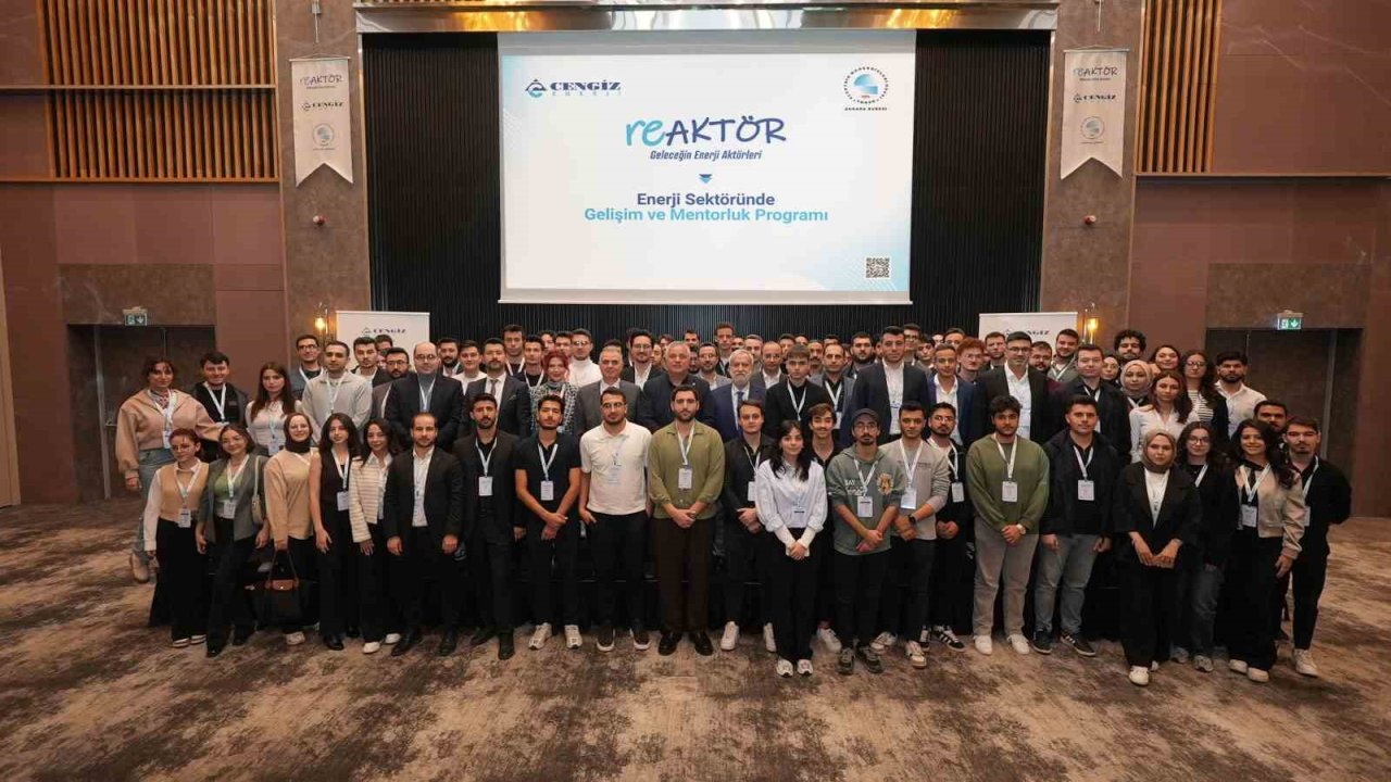 Cengiz Enerji elektrik-elektronik mühendisliği öğrencileriyle bir araya geldi
