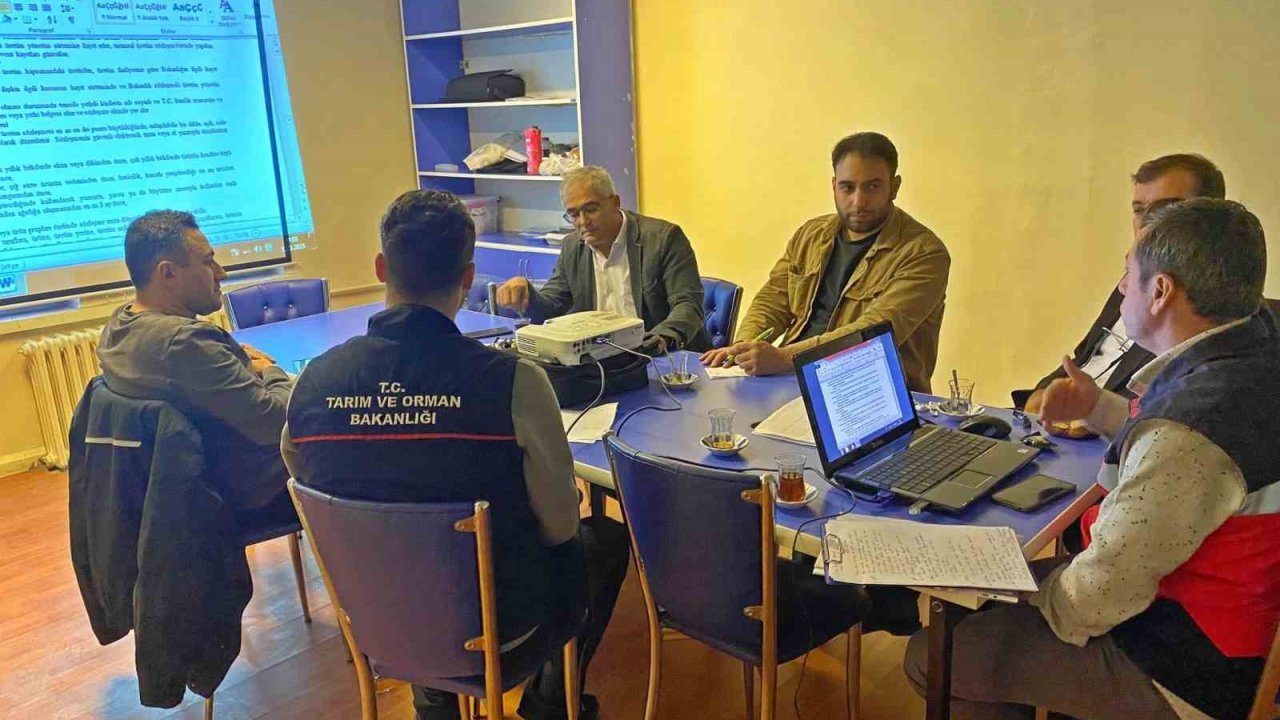 Emet’te "Süt kalitesi ve hijyen" konulu eğitim