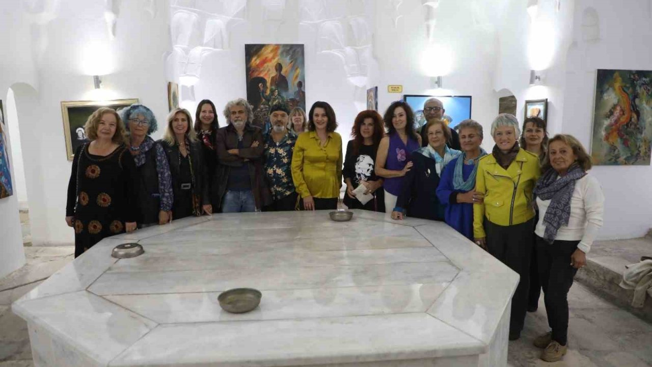 Uluslararası Ekim Geçidi Muğla’da sanatseverlerle buluştu