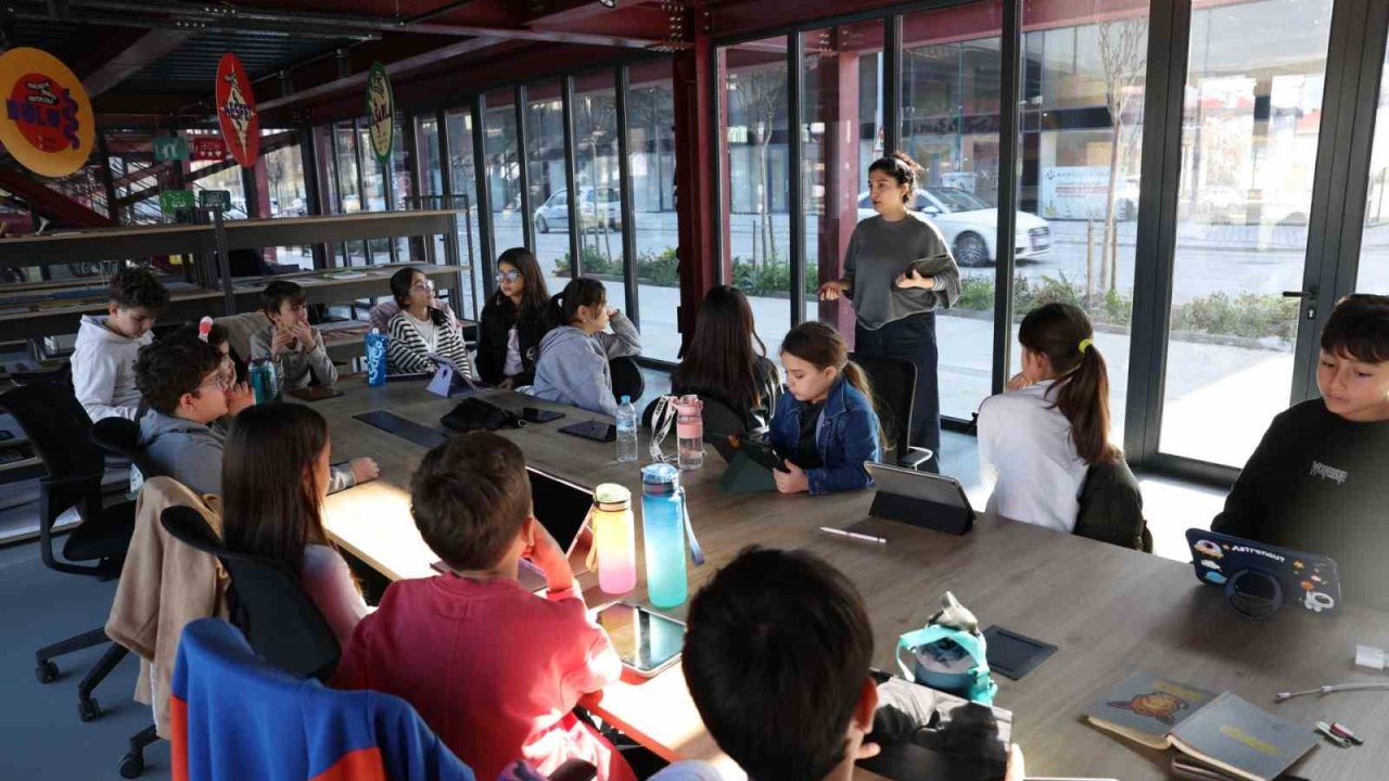 Nilüfer’de çocuklar animasyonun temellerini öğrendi