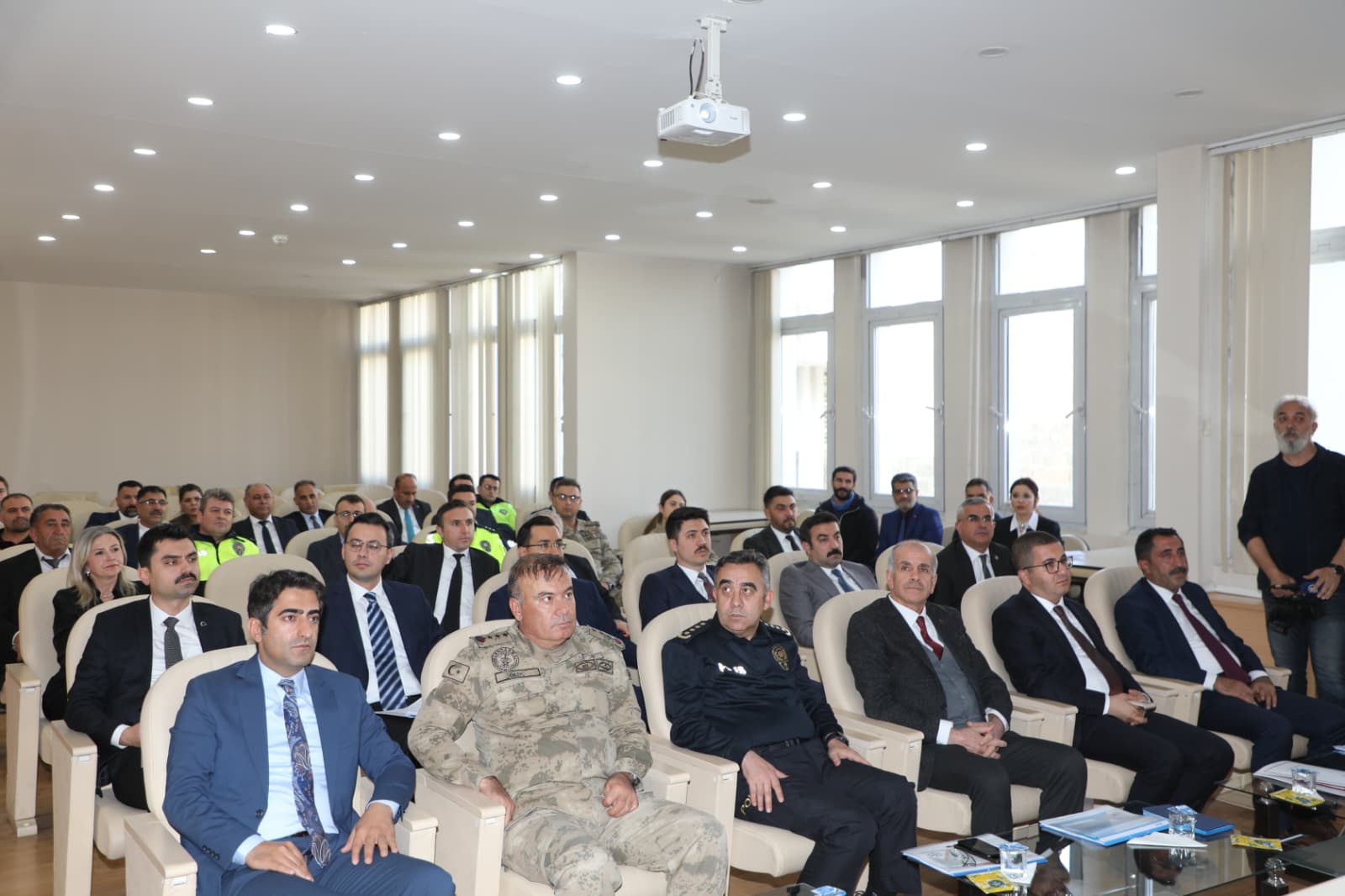 Kars’ta Kış Tedbirleri Koordinasyon Toplantısı yapıldı