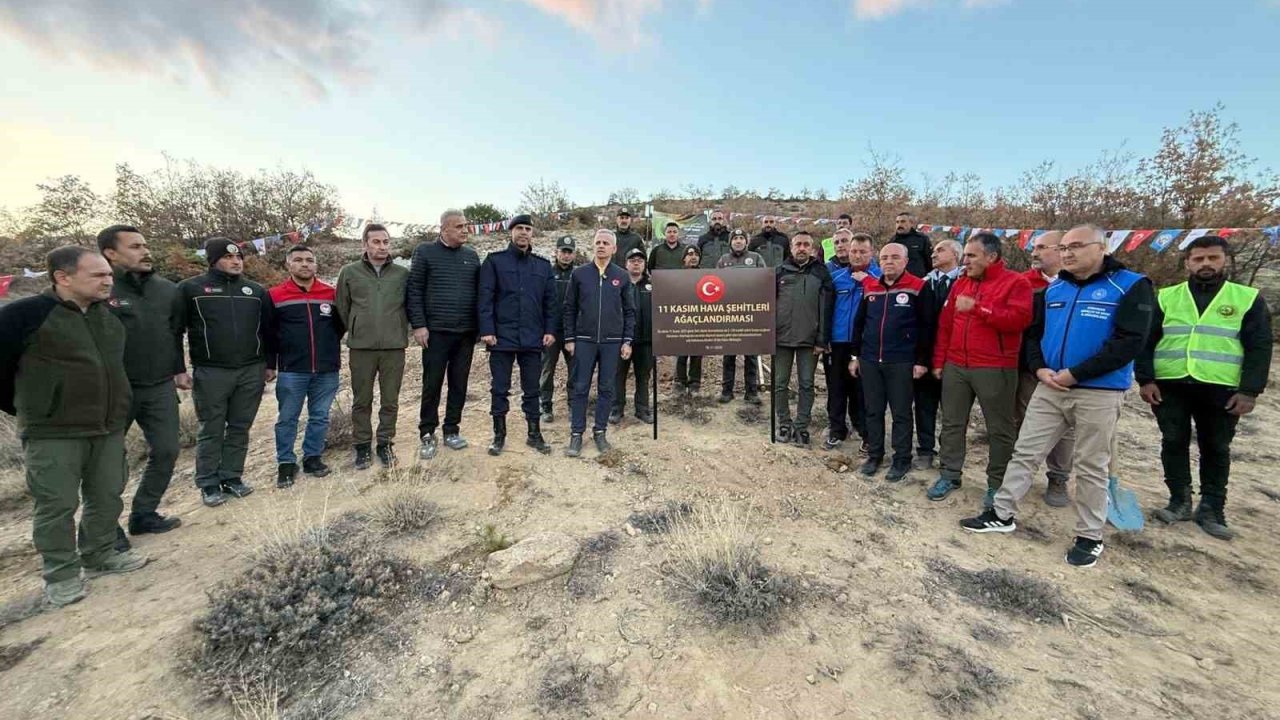 Karaman’da şehit düşen 20 asker için fidan dikildi