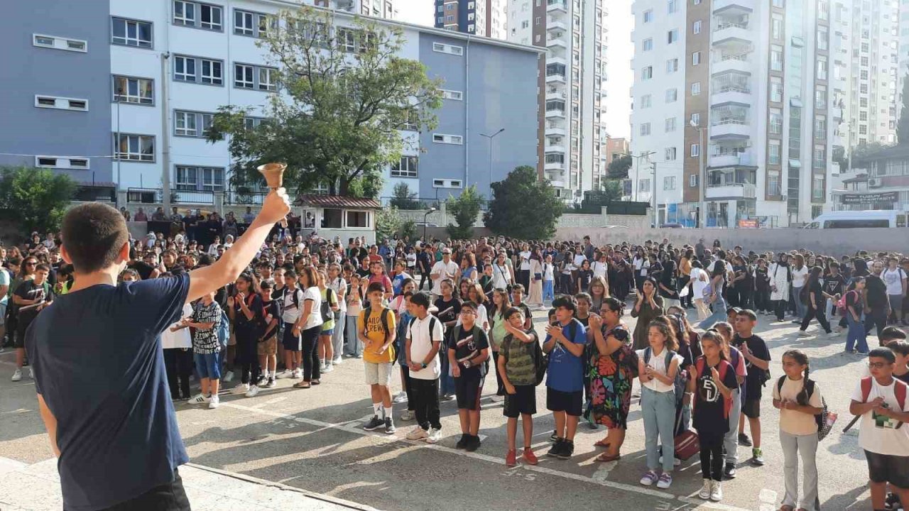 Adana’da 547 bin 59 öğrenci yarın ders başı yapacak