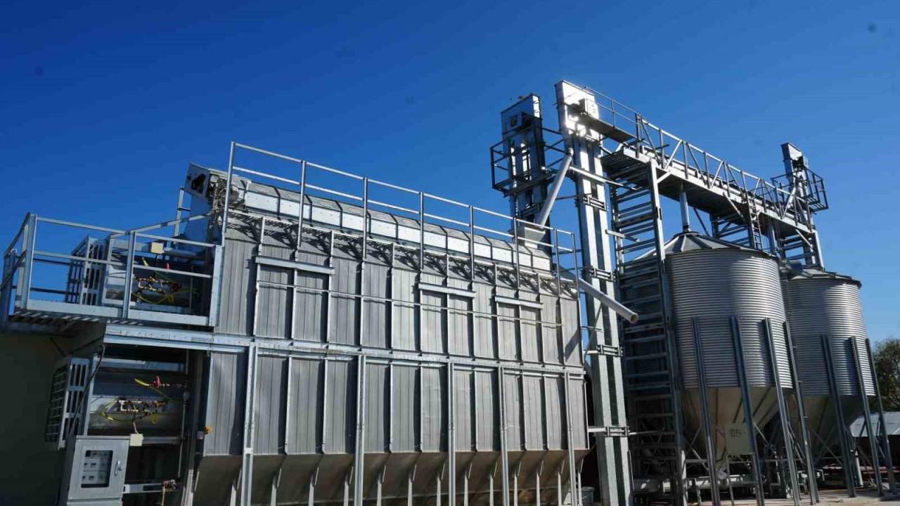 KUZKA’nın desteğiyle kurulan mısır kurutma tesisi ile çiftçiler ürünlerini değerinde satabilecek