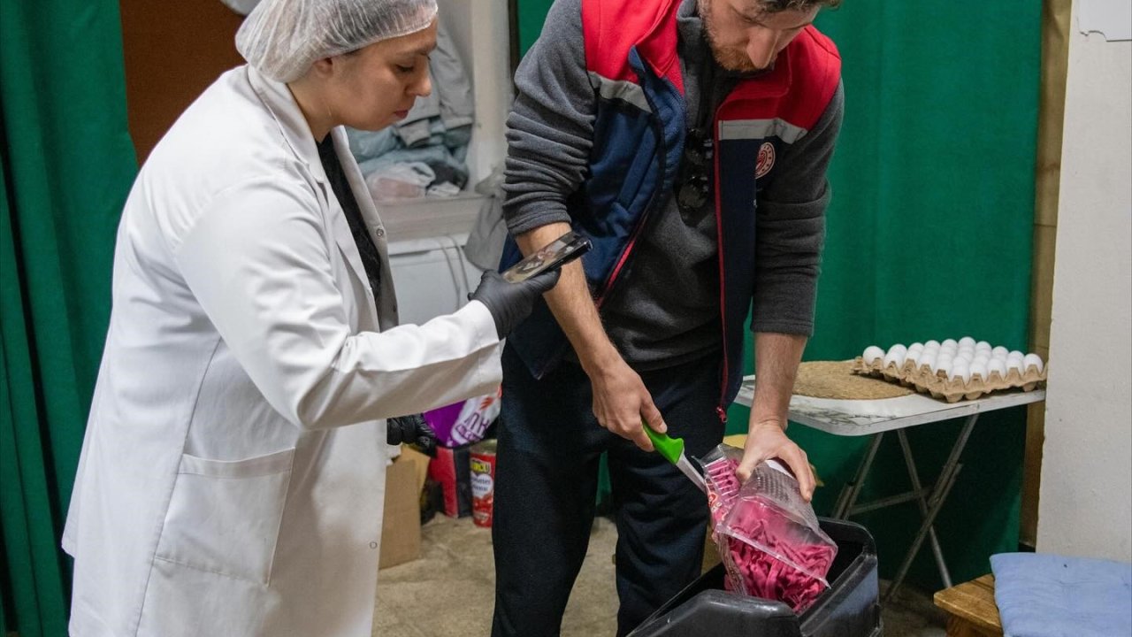 Kuşadası’nda gıda denetimi