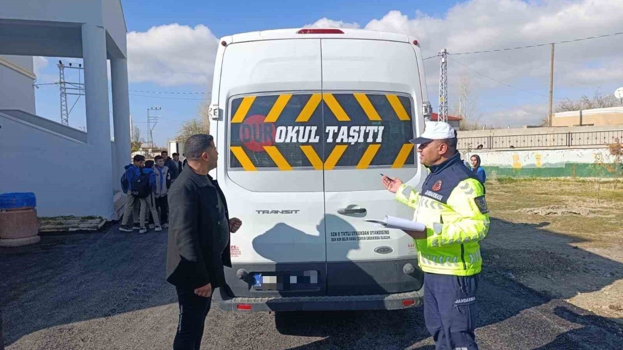 Van’da okul servisleri denetlendi