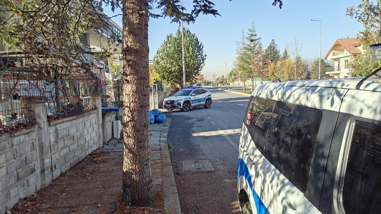 Oğlu tarafından bıçaklanan baba hayatını kaybetti