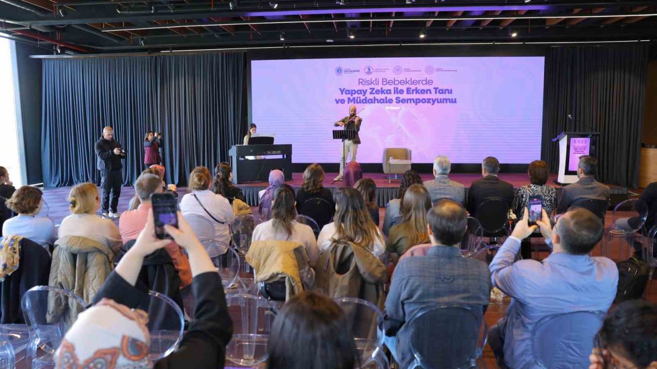 Samsun’da "Riskli bebeklerde yapay zeka ile erken tanı ve müdahale sempozyumu"