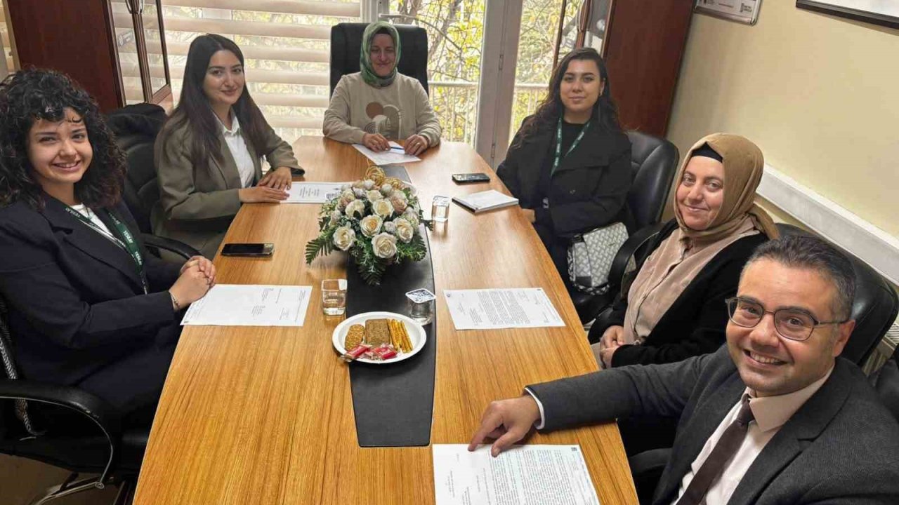 Kütahya Yeşilay Danışma Merkezi’nde iş birliği