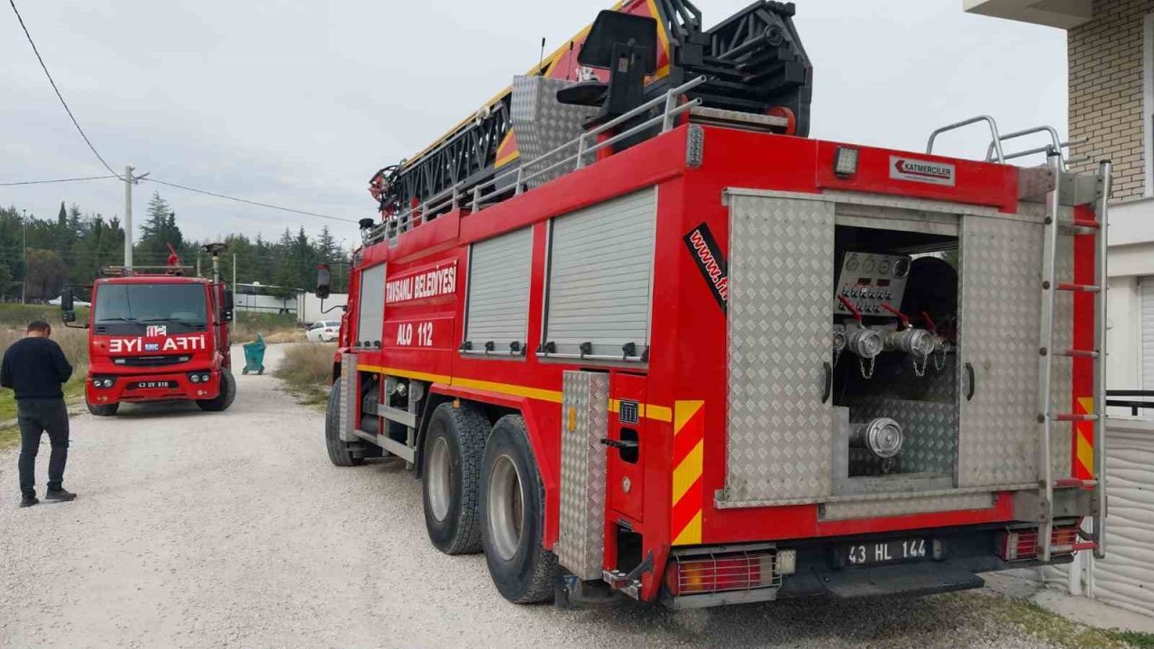 Tavşanlı’da yangın korkuttu