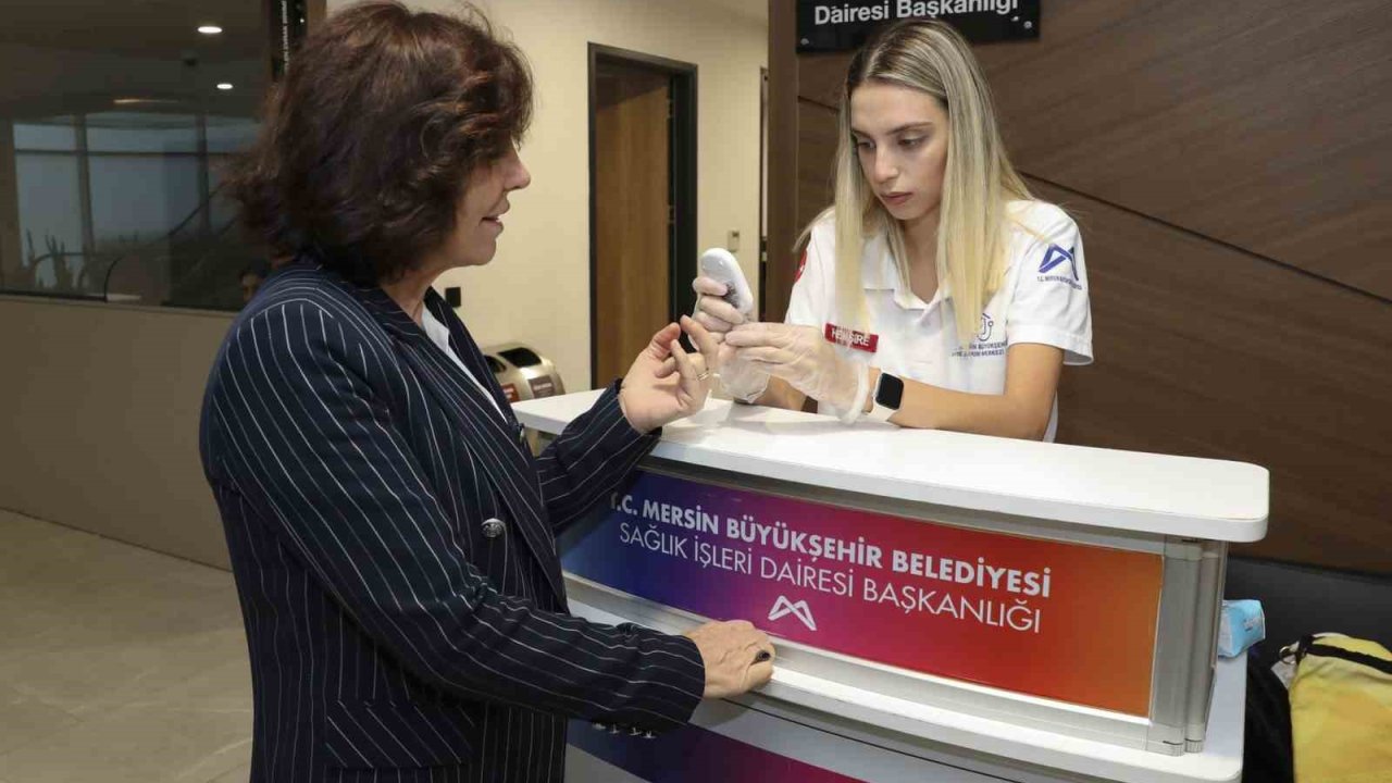 ‘Dünya Diyabet Günü’nde belediye personellerine şeker ölçümü