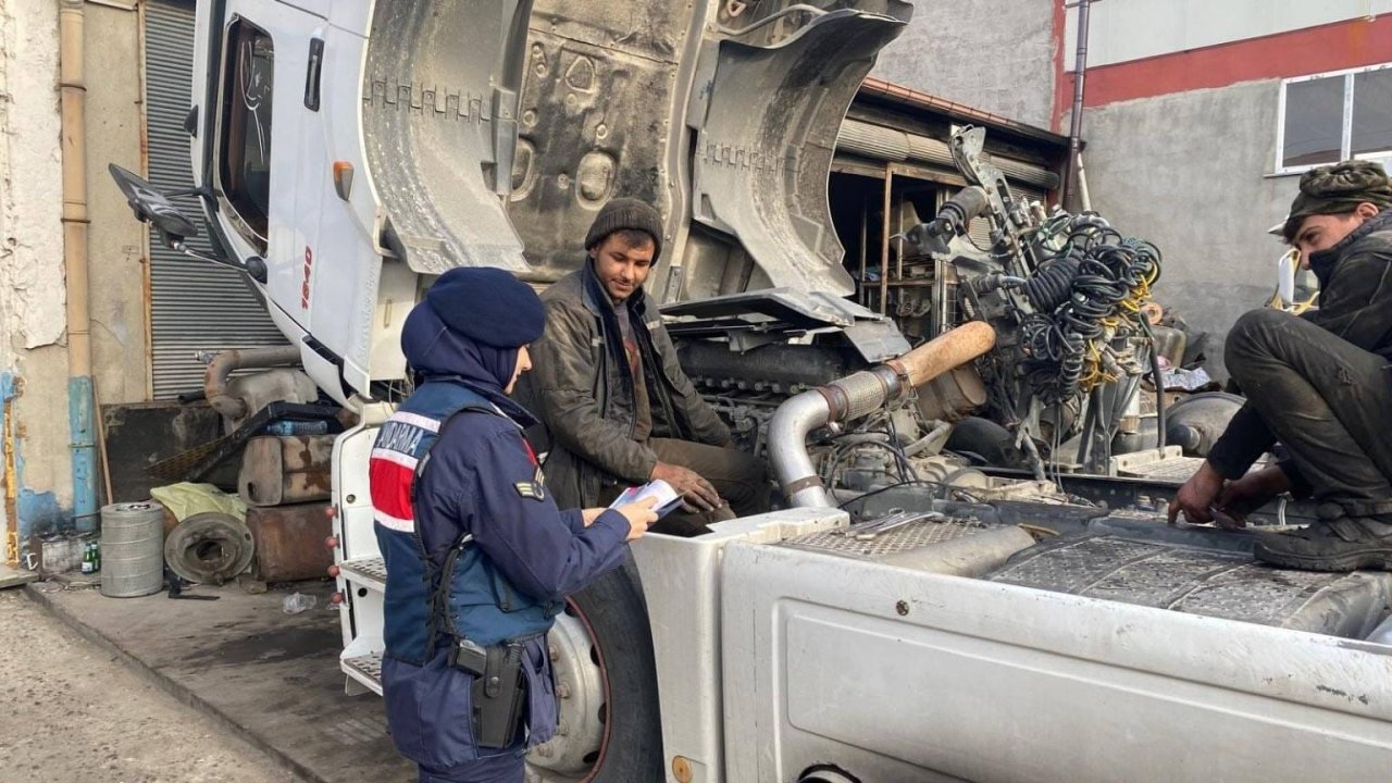 Jandarmadan vatandaşlara yönelik bilgilendirme