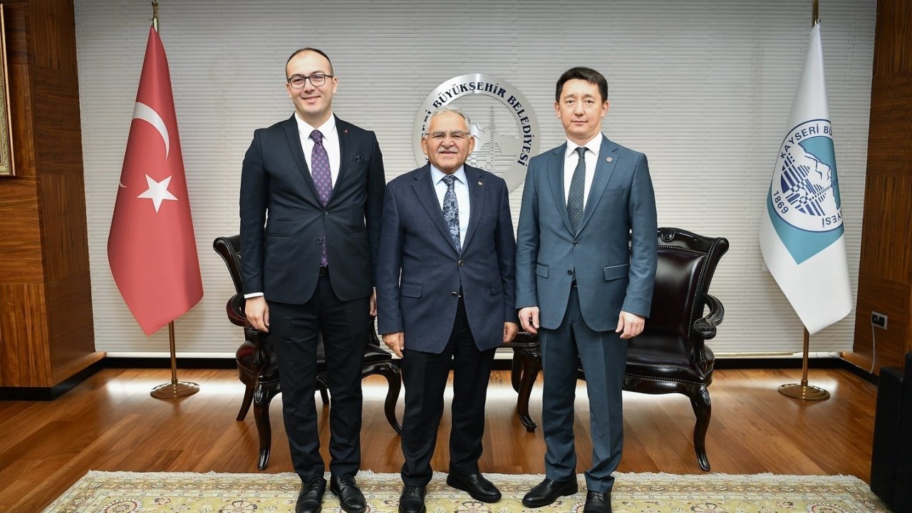 Tataristan Temsilcisi Gataullin, Başkan Büyükkılıç’ı ziyaret etti