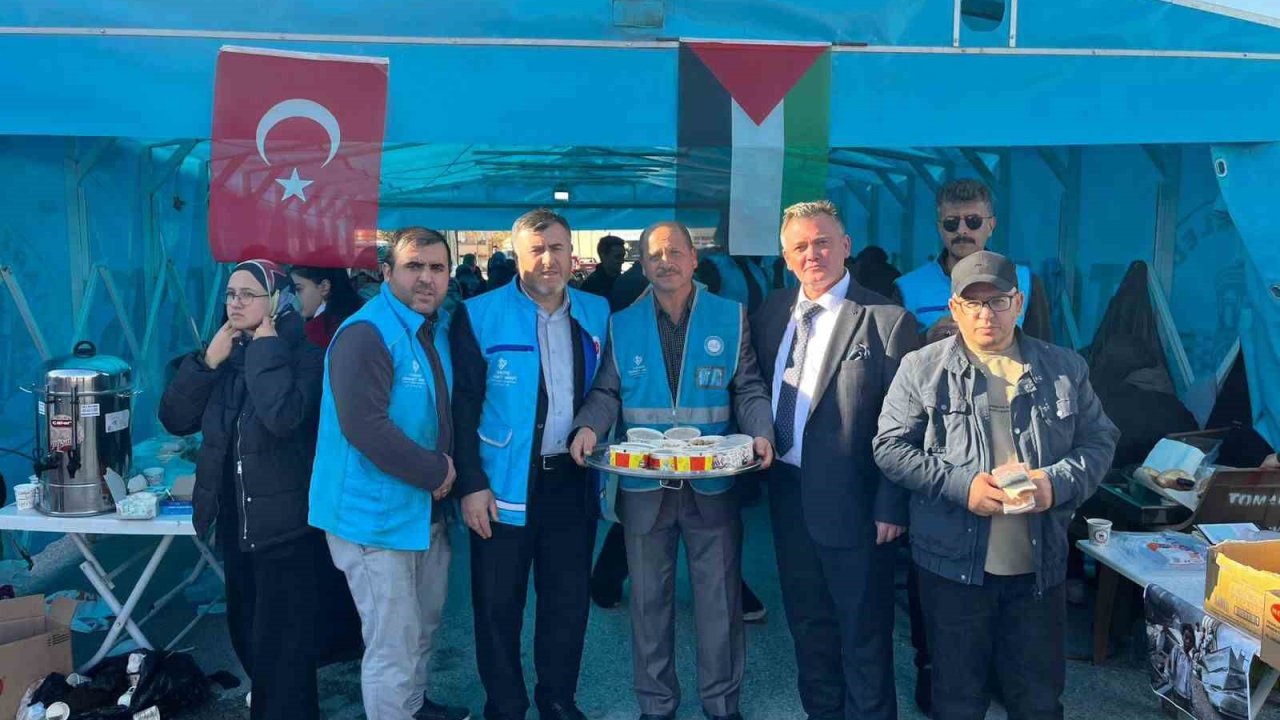 Tomarza’da Gazze için hayır panayırı yapıldı