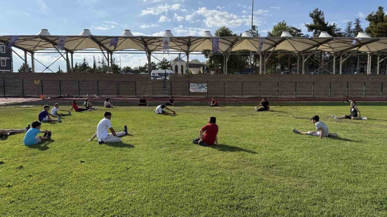Söğüt’te atletizm antrenmanları gerçekleştirildi