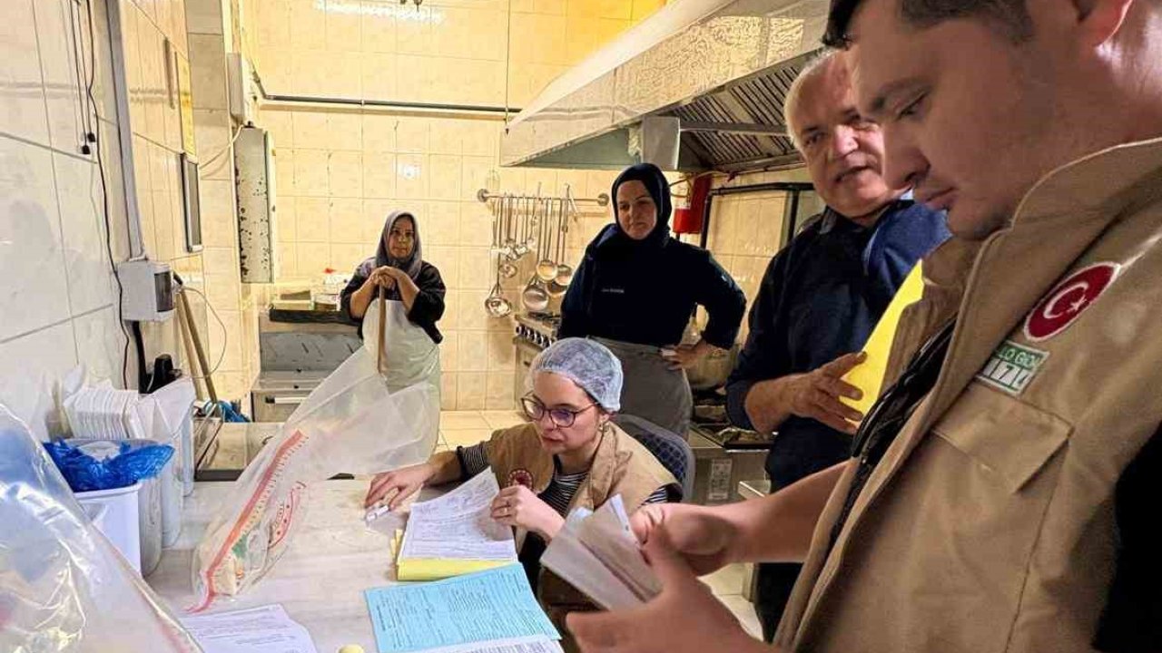 Adana’da gıda işletmelerinde denetim: 66 milyon lira ceza kesildi, 18 iş yeri kapatıldı