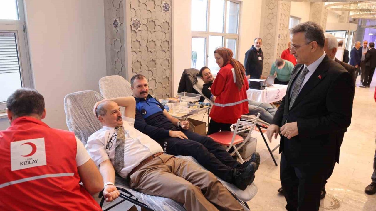 İlkadım Belediyesi’nden Kızılay’a kan desteği