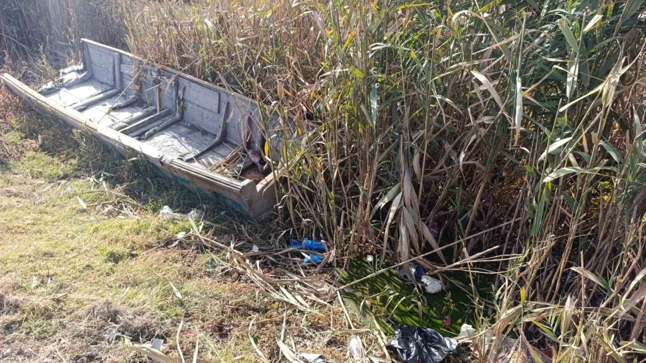 Eber Gölü şimdi de kirlilik ile gündemde