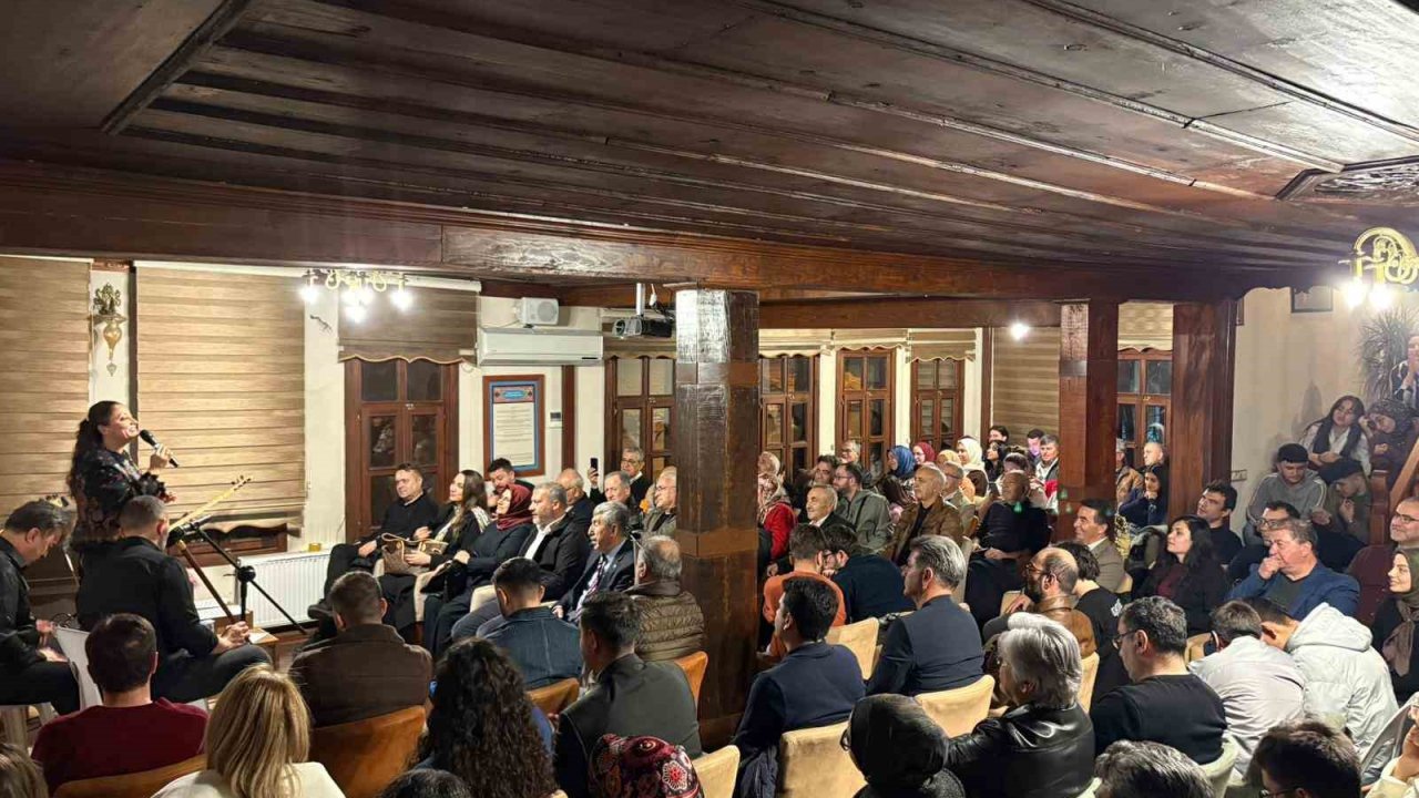 Türkülerle Eskişehir programı