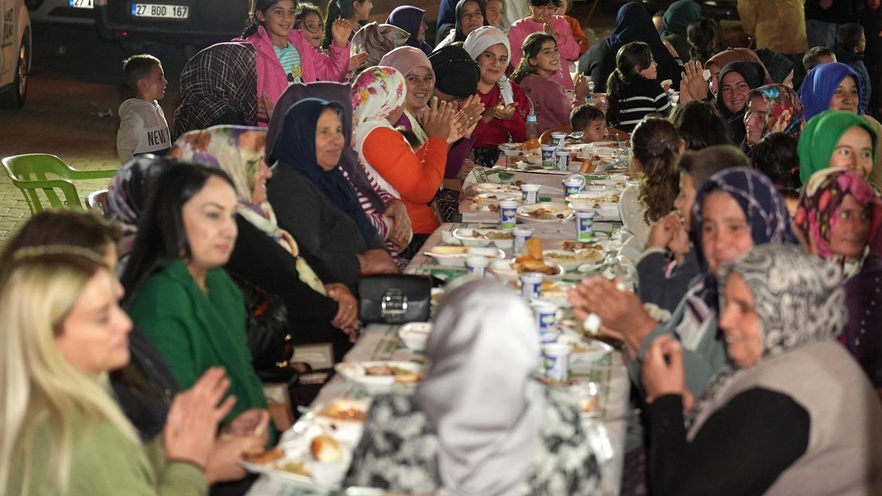 Yılmaz’a Kozluyazı’da miting gibi karşılama