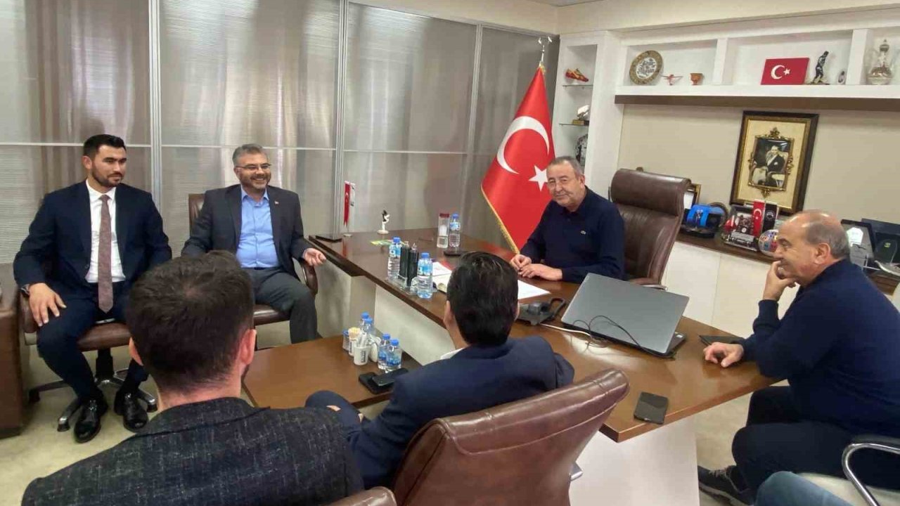 KUTO Yönetimi, Kuşadası ve Turizm Bölgelerinin sorunlarını Özmen’e aktardı