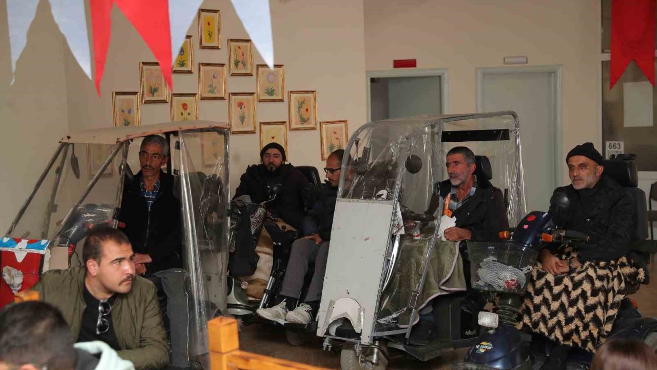 Engelli bireyleri kamuya kazandırmayı hedefleyen EKPSS kursu yeniden açıldı