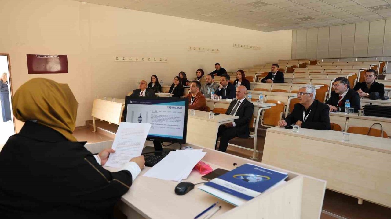 1.Uluslararası Deniz Hukuku ve Teknolojileri sempozyumu sona erdi