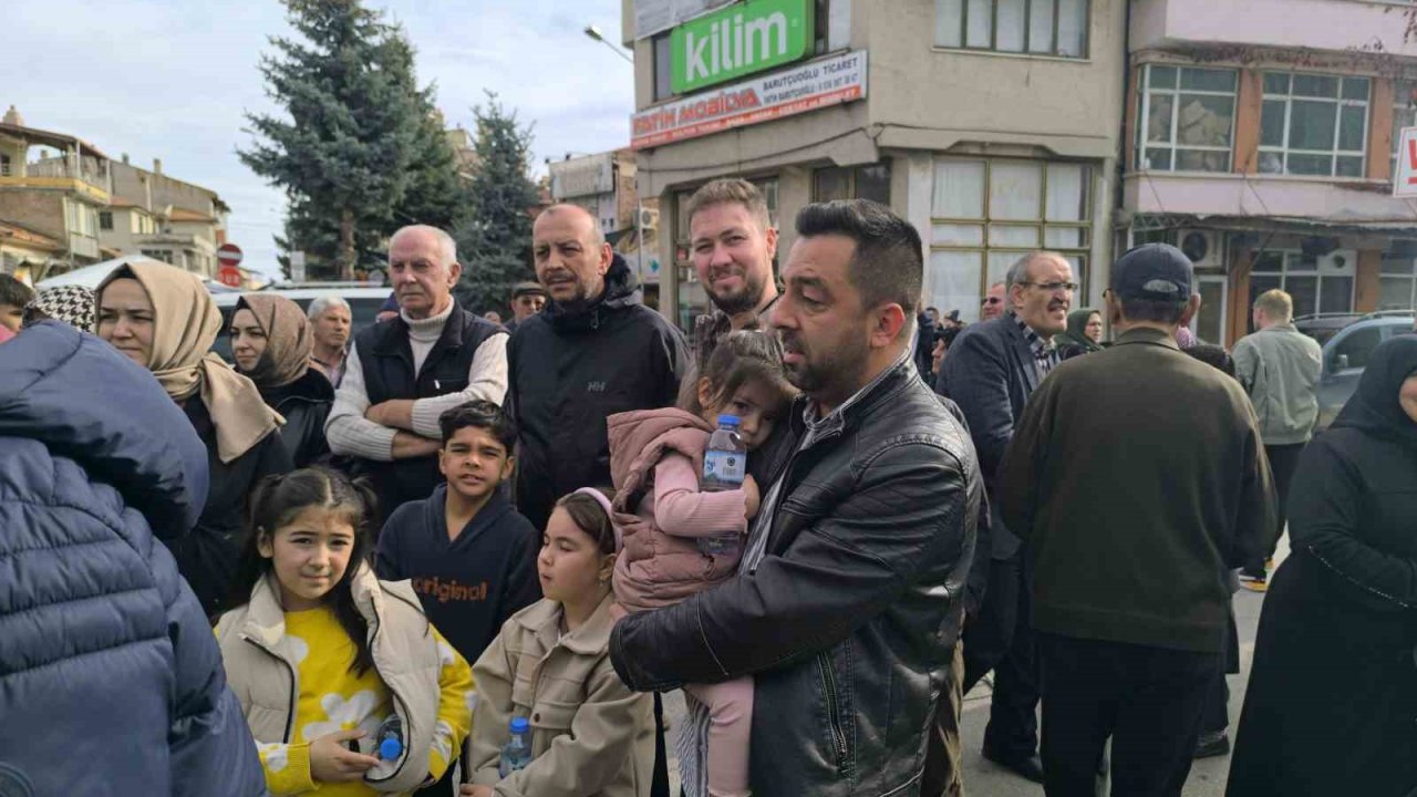 Şuhut’da umre kafilesi kutsal topraklara yollandı