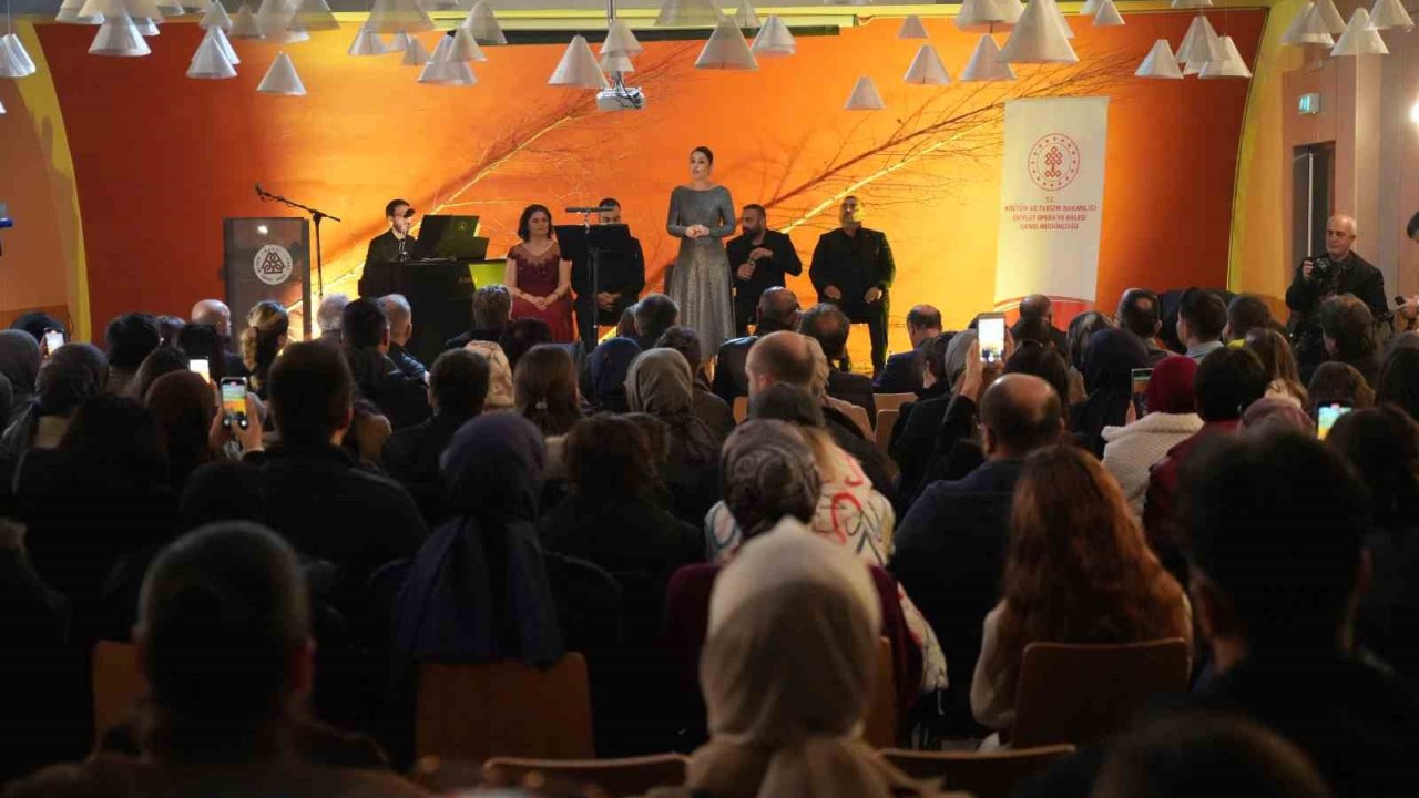 "2. Anadolu Opera ve Bale Festivali" Bayburt’ta başladı