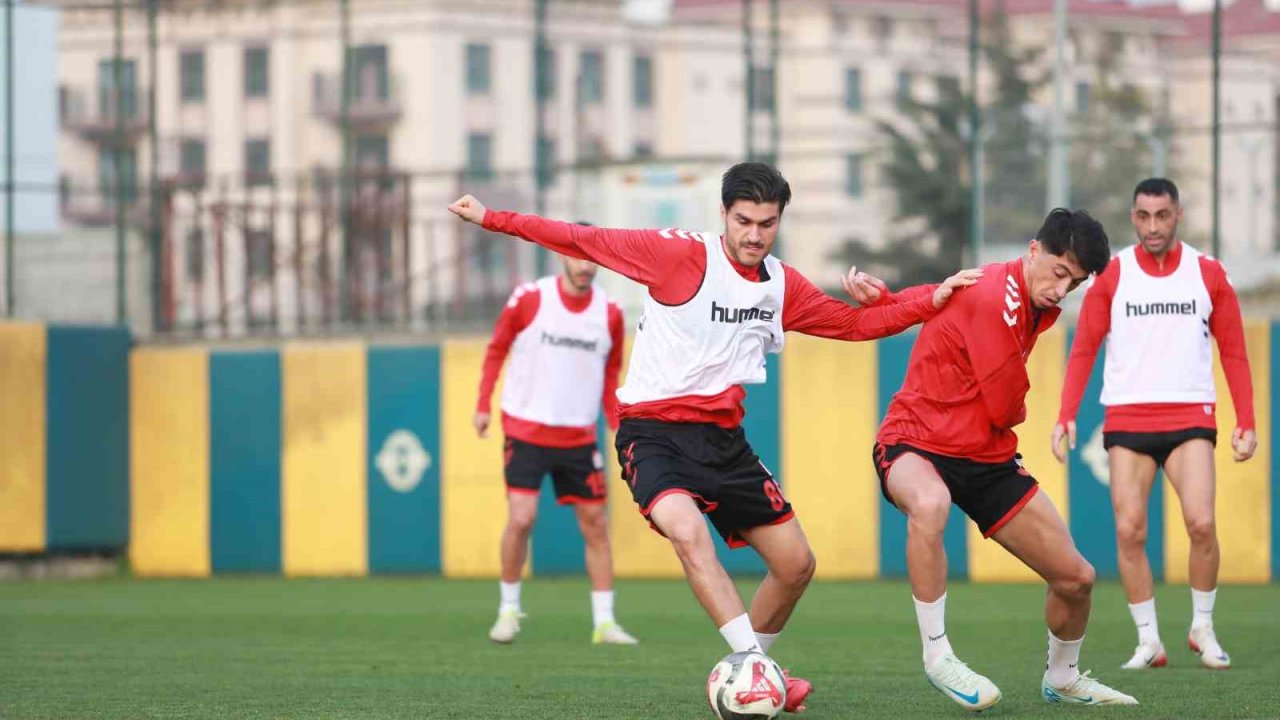 Sivasspor, Esenler Erokspor maçına hazır