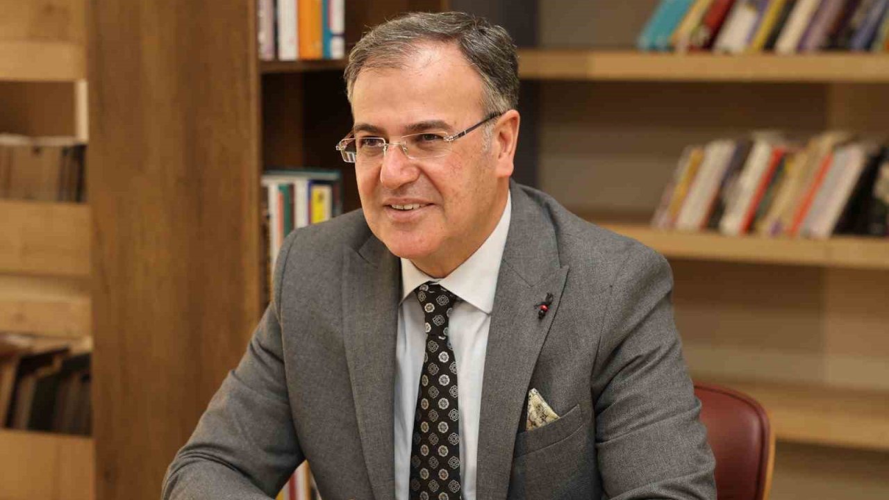 Başkan Özdoğan: "Öğretmenlerimizin her konuda yanlarında olmayı sürdüreceğiz"