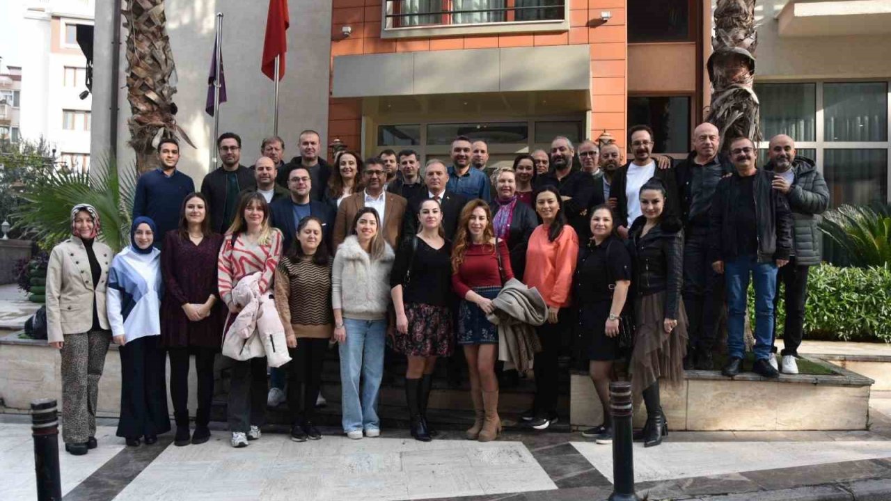 Manisa TSO’dan Öğretmenler Günü’nde proje okuluna özel program