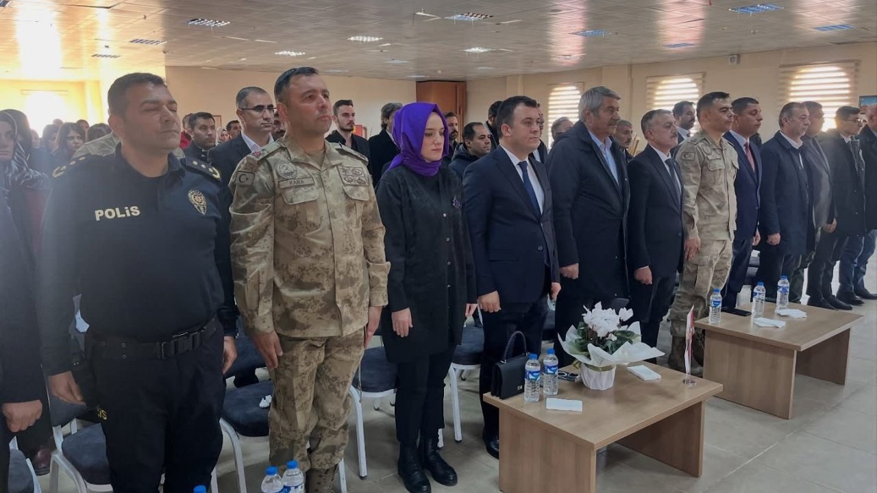 Patnos’ta Öğretmenler Günü kutlandı