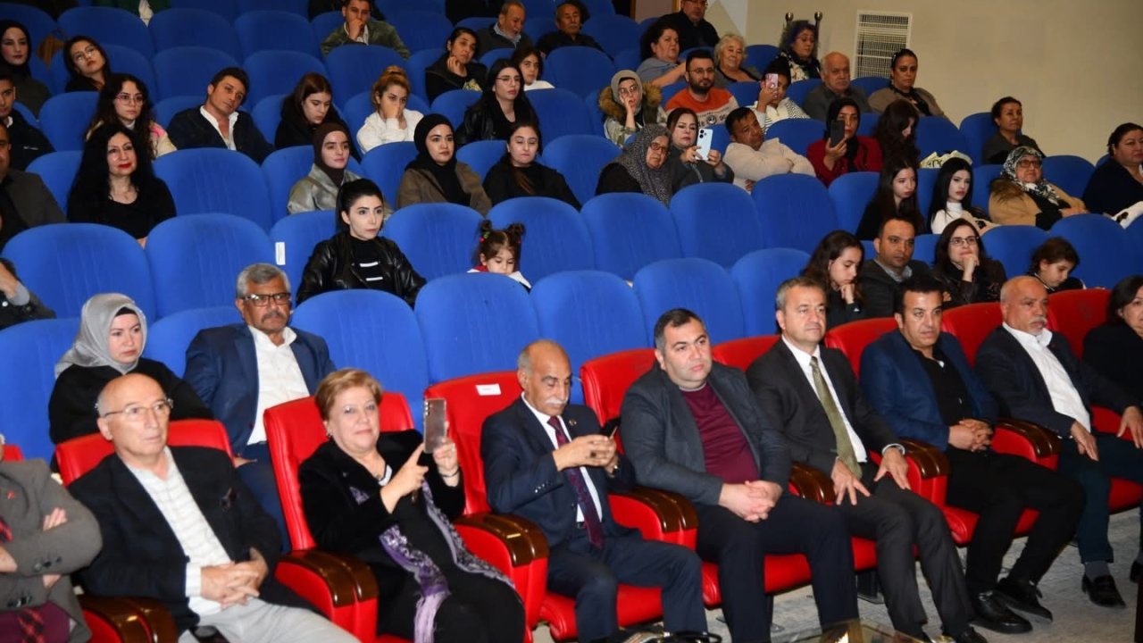 Osmaniye’de Eğitimci-Yazar ve Sanatçı Mehmet Erkoçak saygı gecesi