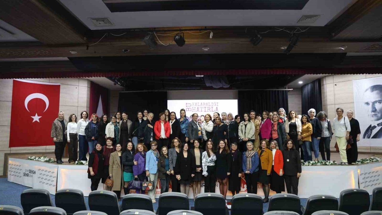 Önce belgesel ardından söyleşi