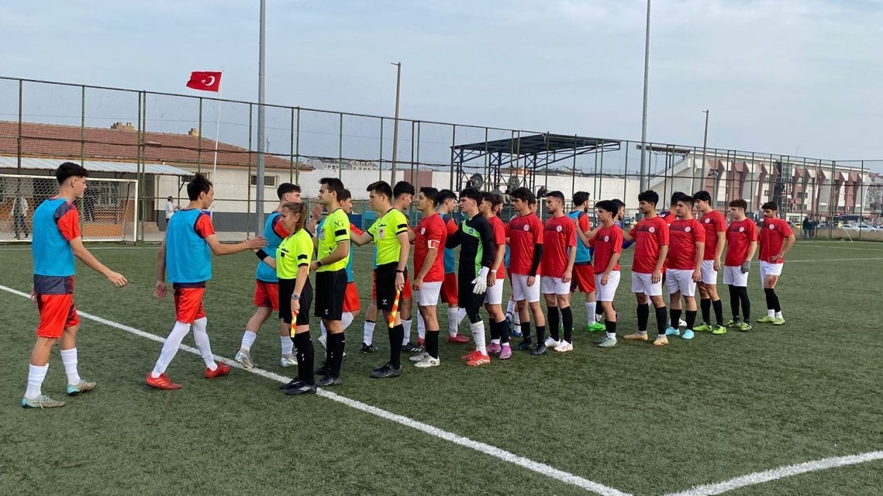 Yurtlig spor müsabakaları Balıkesir’de başladı