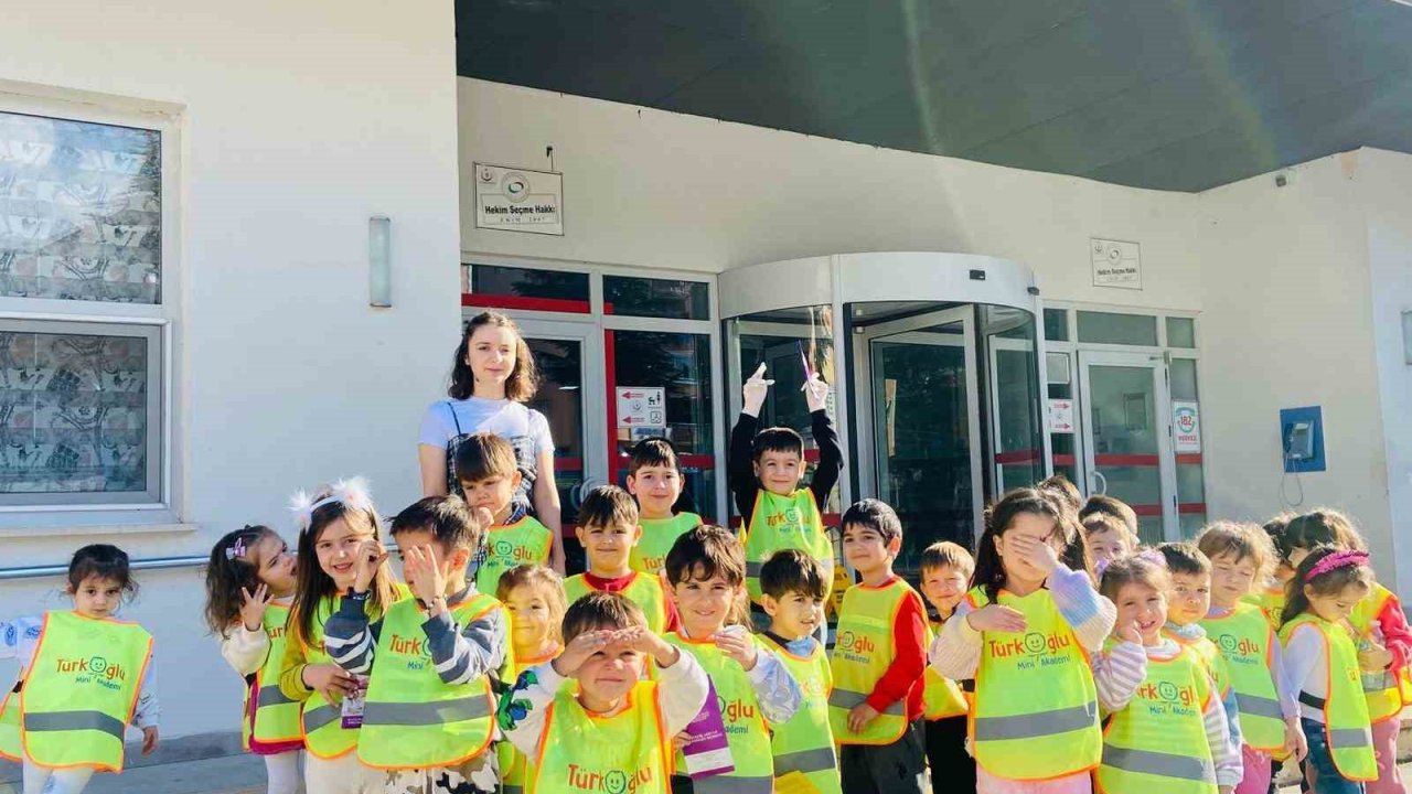 Minikler diş hastanesinde eğitici geziye katıldı