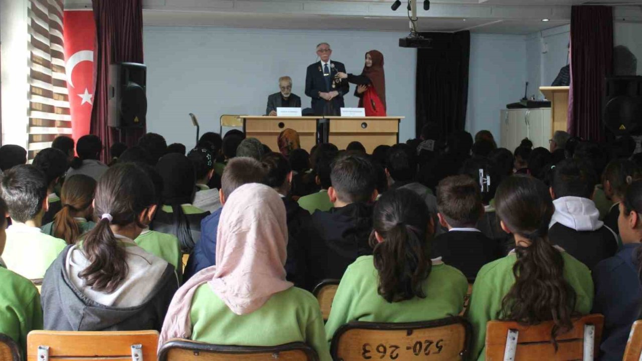 Bayburt’ta ‘Vatan ve Kahraman Buluşmaları’ etkinlikleri devam ediyor