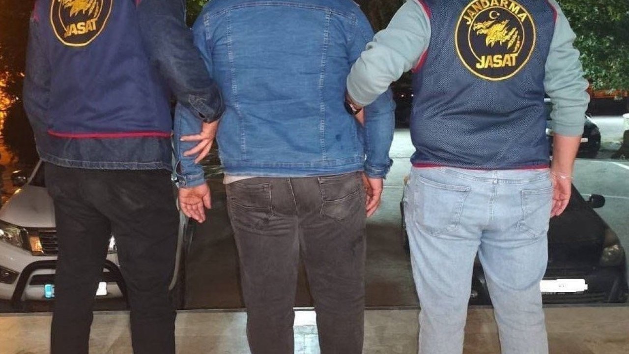 Sınava düzenekle girdi yakalandı