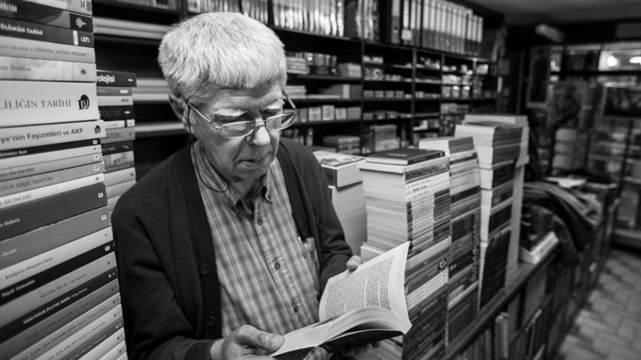 Sakarya’nın iki çınarı aynı sahnede: Faik Baysal ve Necati Mert anılıyor