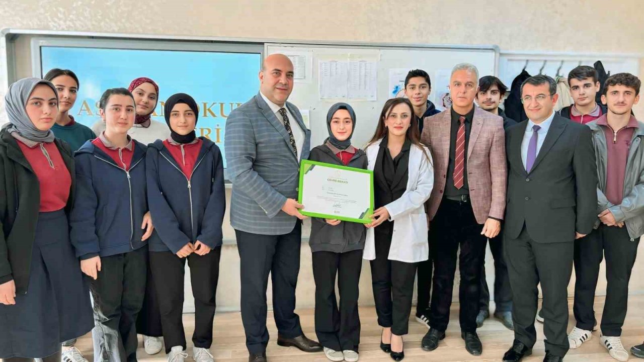 Cumhuriyet tarihinin üçüncü "Çevre Beratı" Van’a geldi