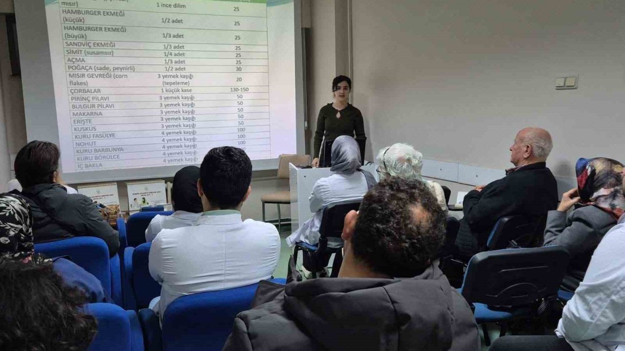 Hastanede diyabet okulu