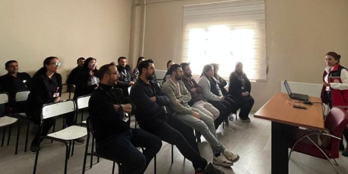 Diş Hastanesinde  25 Kasım Farkındalık Eğitimi